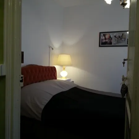 La Maison Blanche 게스트하우스 *